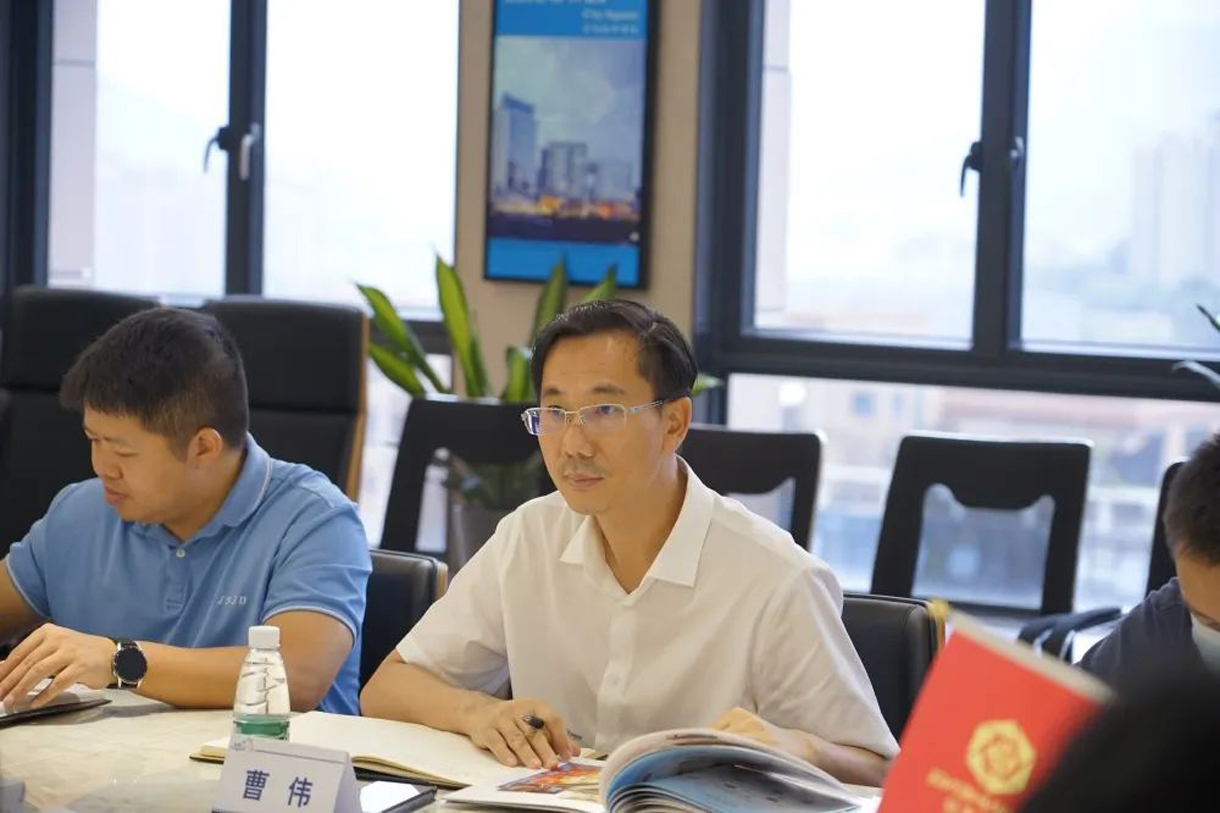 热烈欢迎住建局领导莅临我司调研