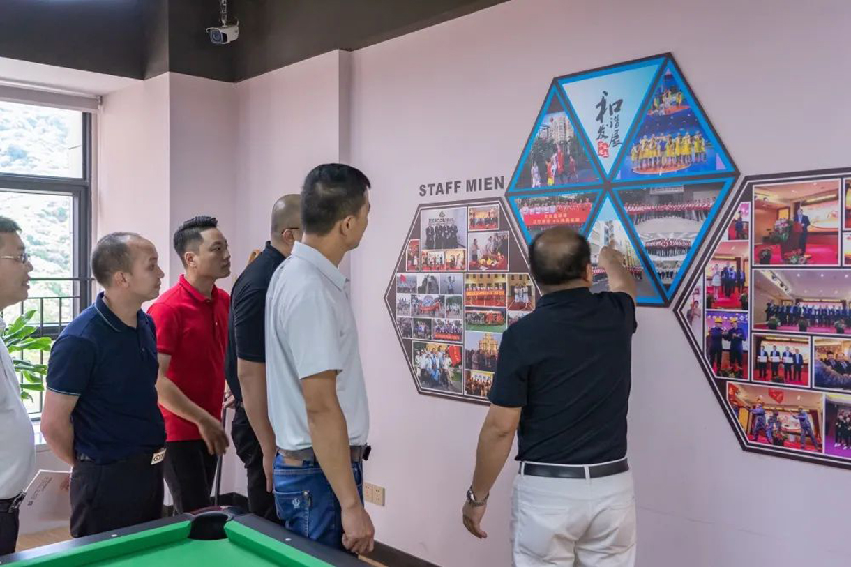 东莞市樟木头镇工商联（商会）青年工作委员会莅临我司参观指导！