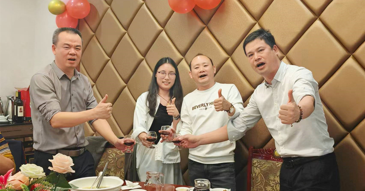 美好时光：冠恒冬季员工生日会