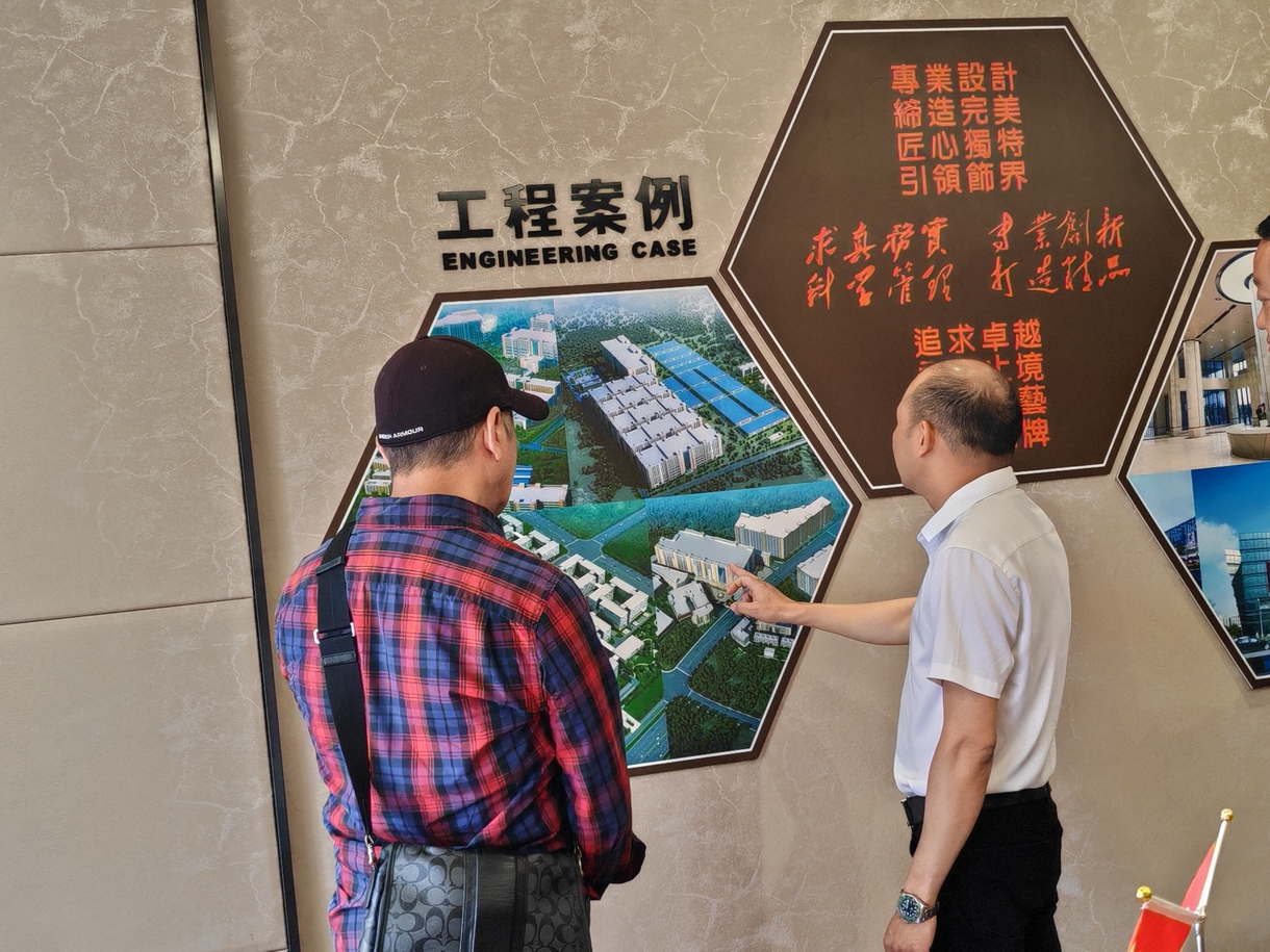 热烈欢迎统战处领导和新阶联莅临