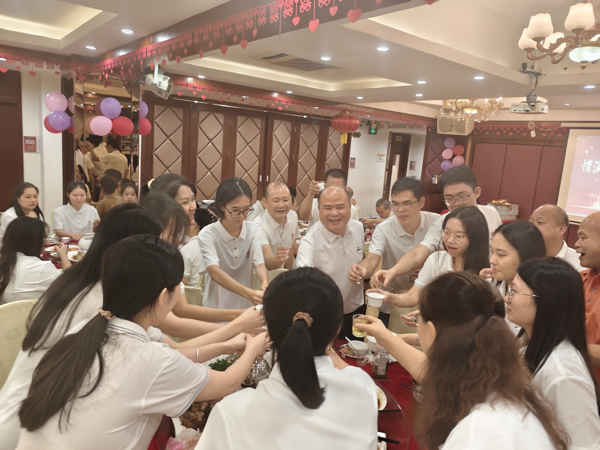 2025年冠恒建设迎国庆、贺中秋