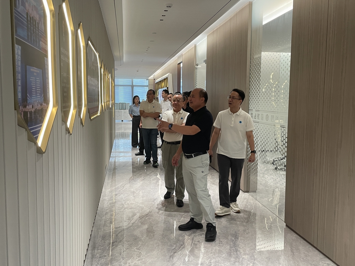 华南理工东莞校友会代表团来访